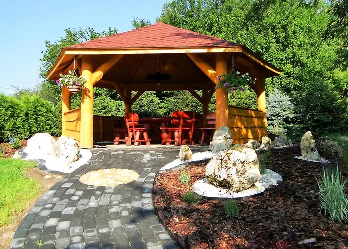 Skalny Apartamenty, * Ogrodzieniec