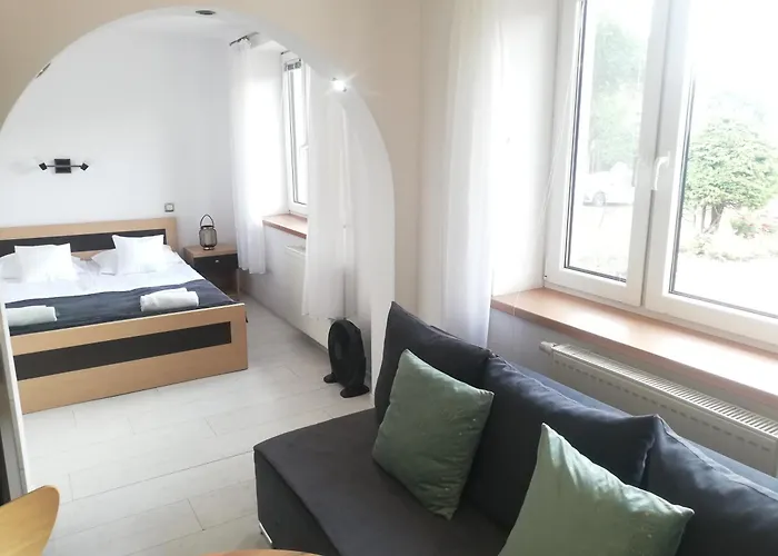 Skalny Apartamenty, Farma Ogrodzieniec