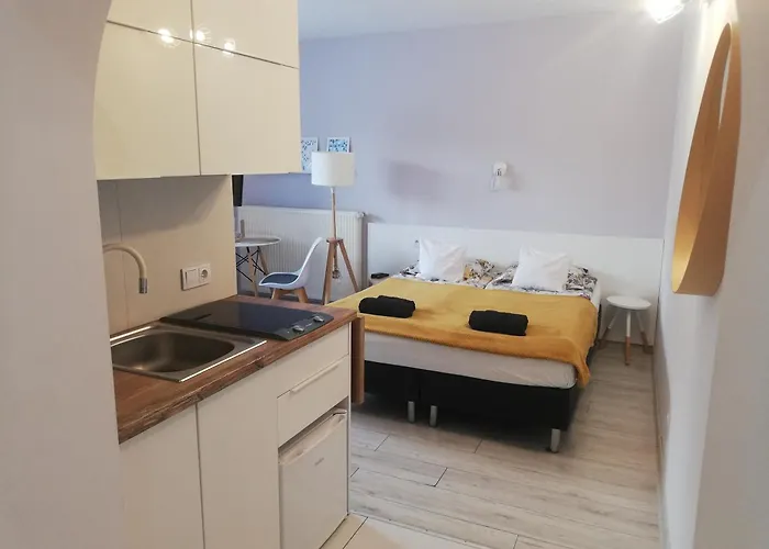 Skalny Apartamenty, * Ogrodzieniec